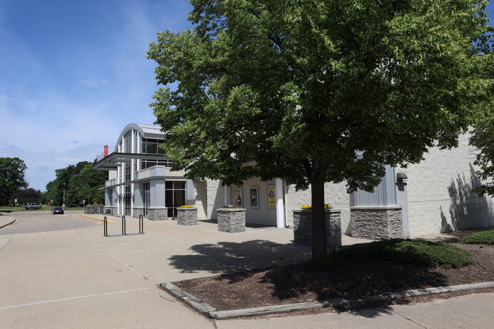 Meridian Outer 6 (Studio C) - June 10 2022 Photo (newer photo)